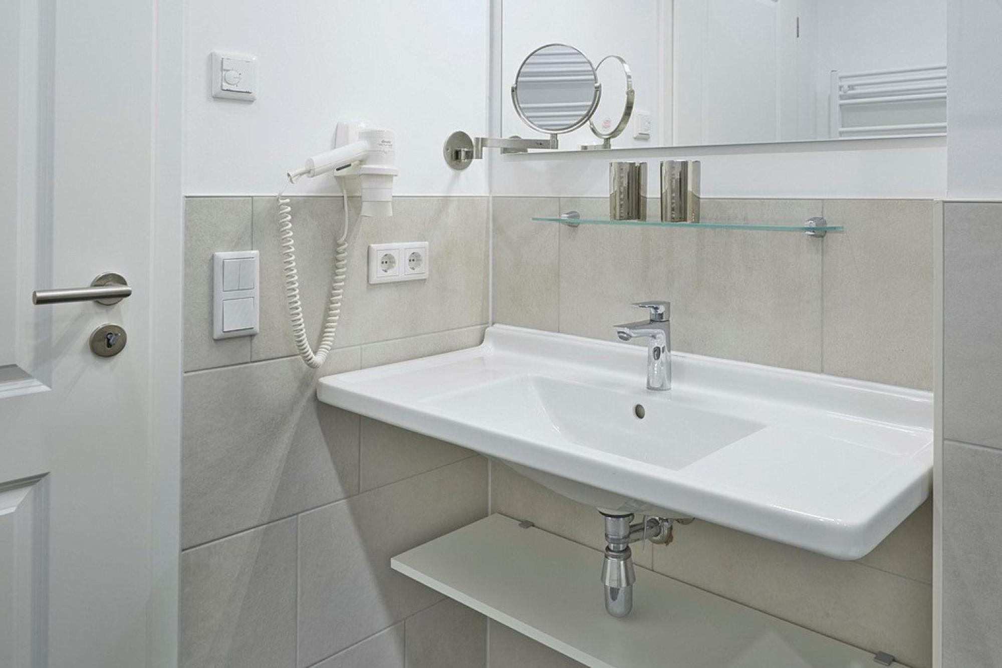 Aparthotel Waterkant Suites - Fewos Am Meer Mit Spa Börgerende-Rethwisch Zewnętrze zdjęcie